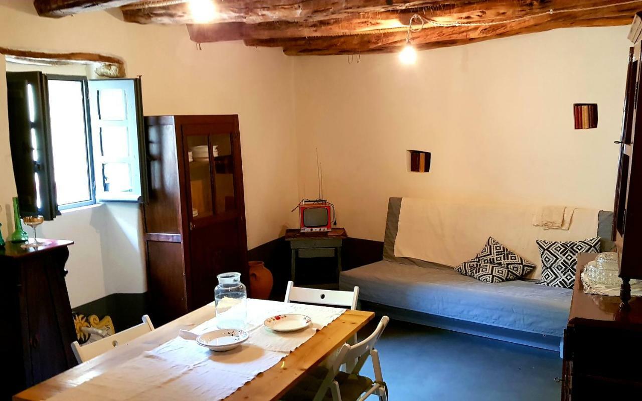 Appartement Un Gioiello Nel Centro Storico à Bari Sardo Extérieur photo